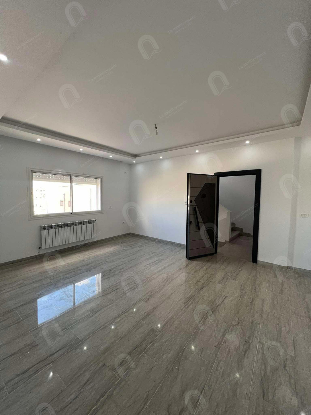 Appartement s+2 neuf à Gp1 Ezzahra