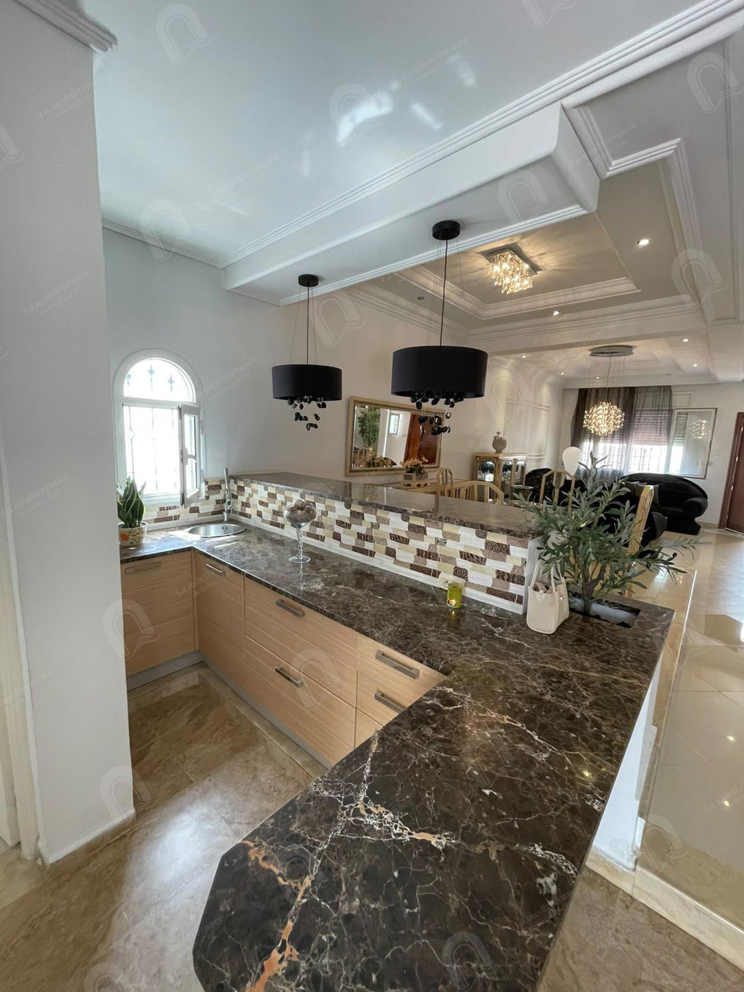 A vendre une superbe villa au bardo