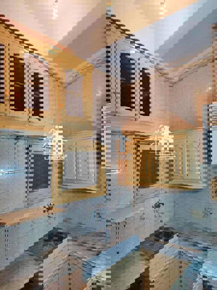 A louer appartement s+2 Moncef bey