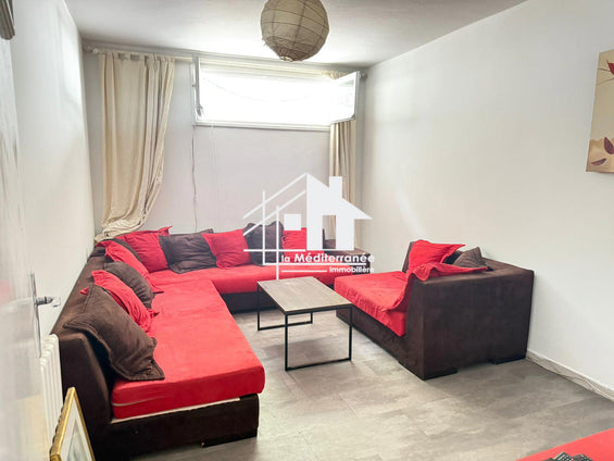 A louer étage de villa  S+2 meuble