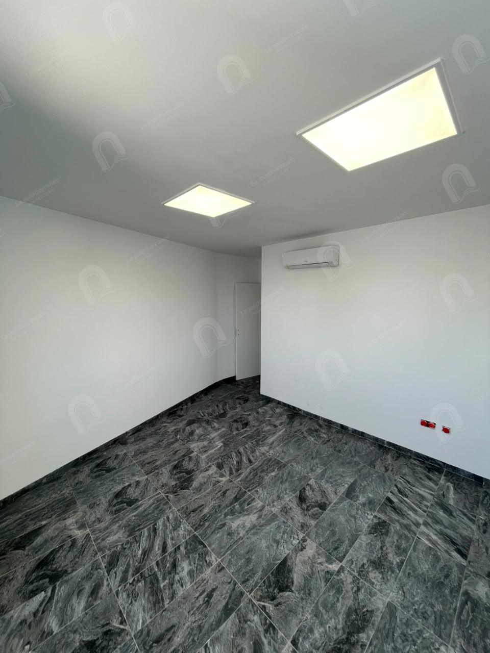 A louer des bureaux H+2 hst au bardo