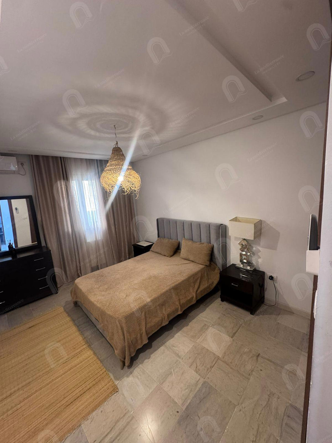 A louer un appartement S+3 hst meublé à denden