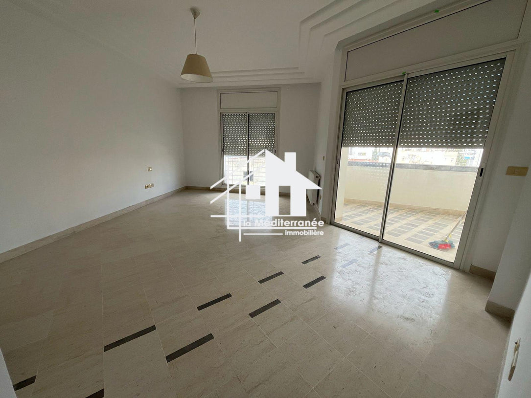 Appartement s3 HST aux jardin de Carthage