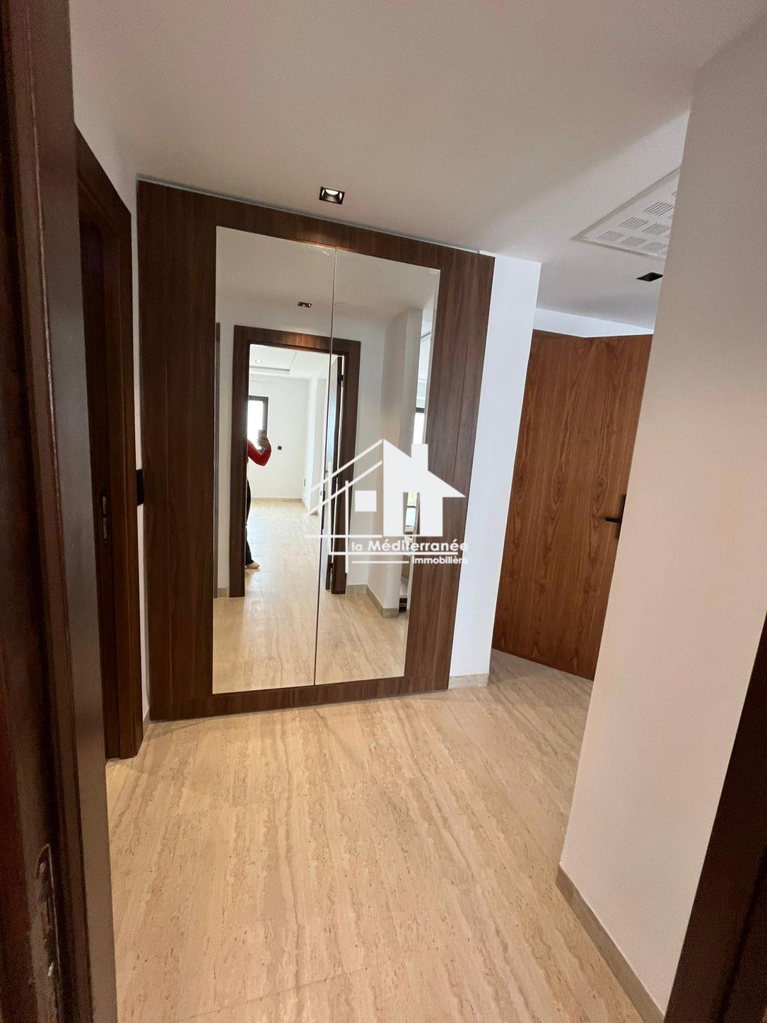 A vendre un appartement S+1 direct promoteur à Ain Zaghouan Nord