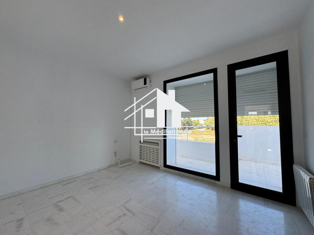 Triplex S+3 à Gammarth Village