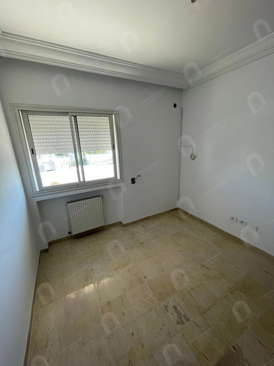 A vendre un appartement S+3 hst au bardo