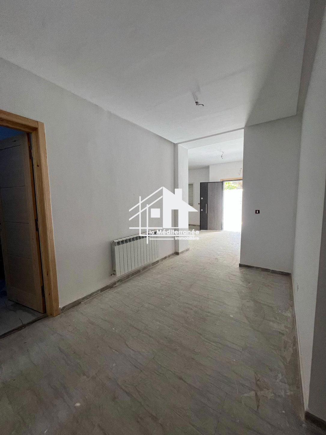 location des étages de villas s3 jamais habitée au Bardo