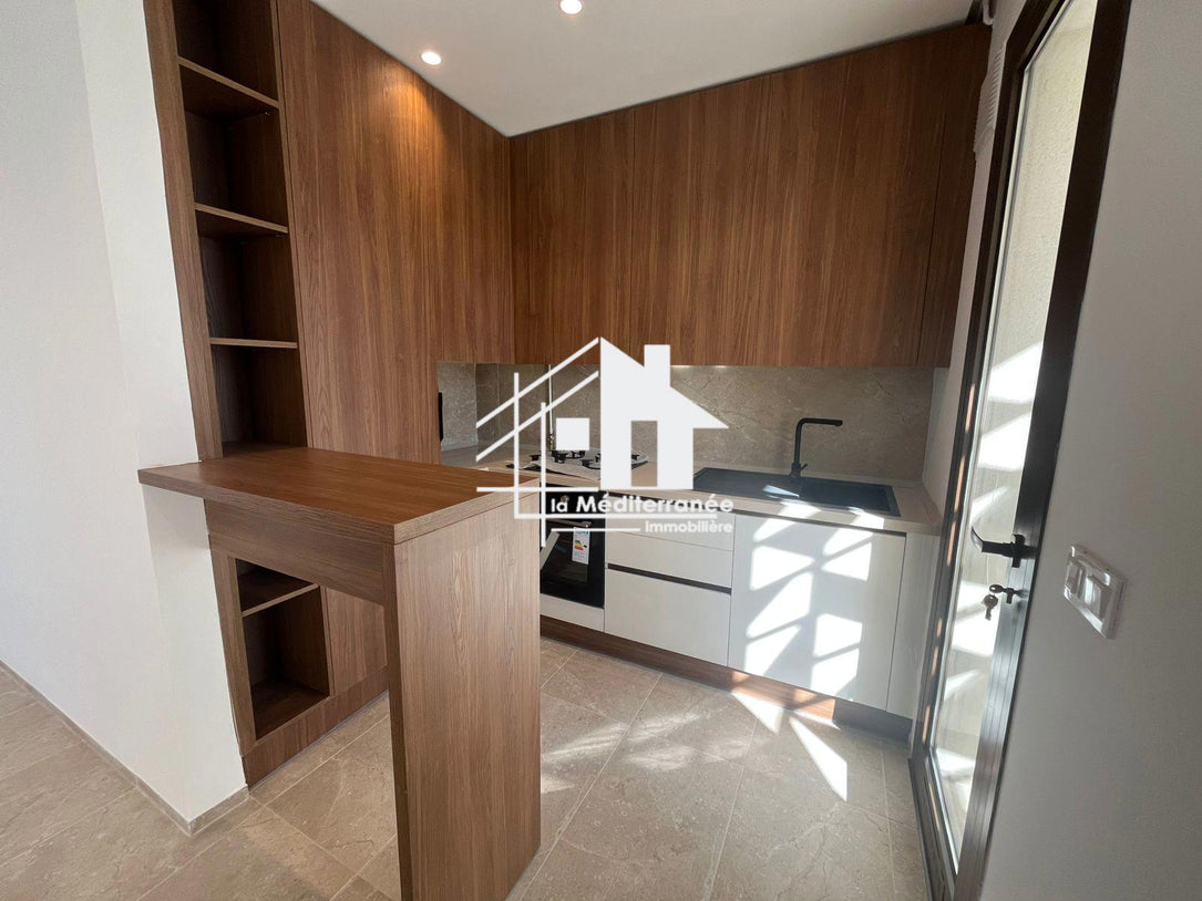 A vendre s1 neuf à Ain Zaghouan Nord