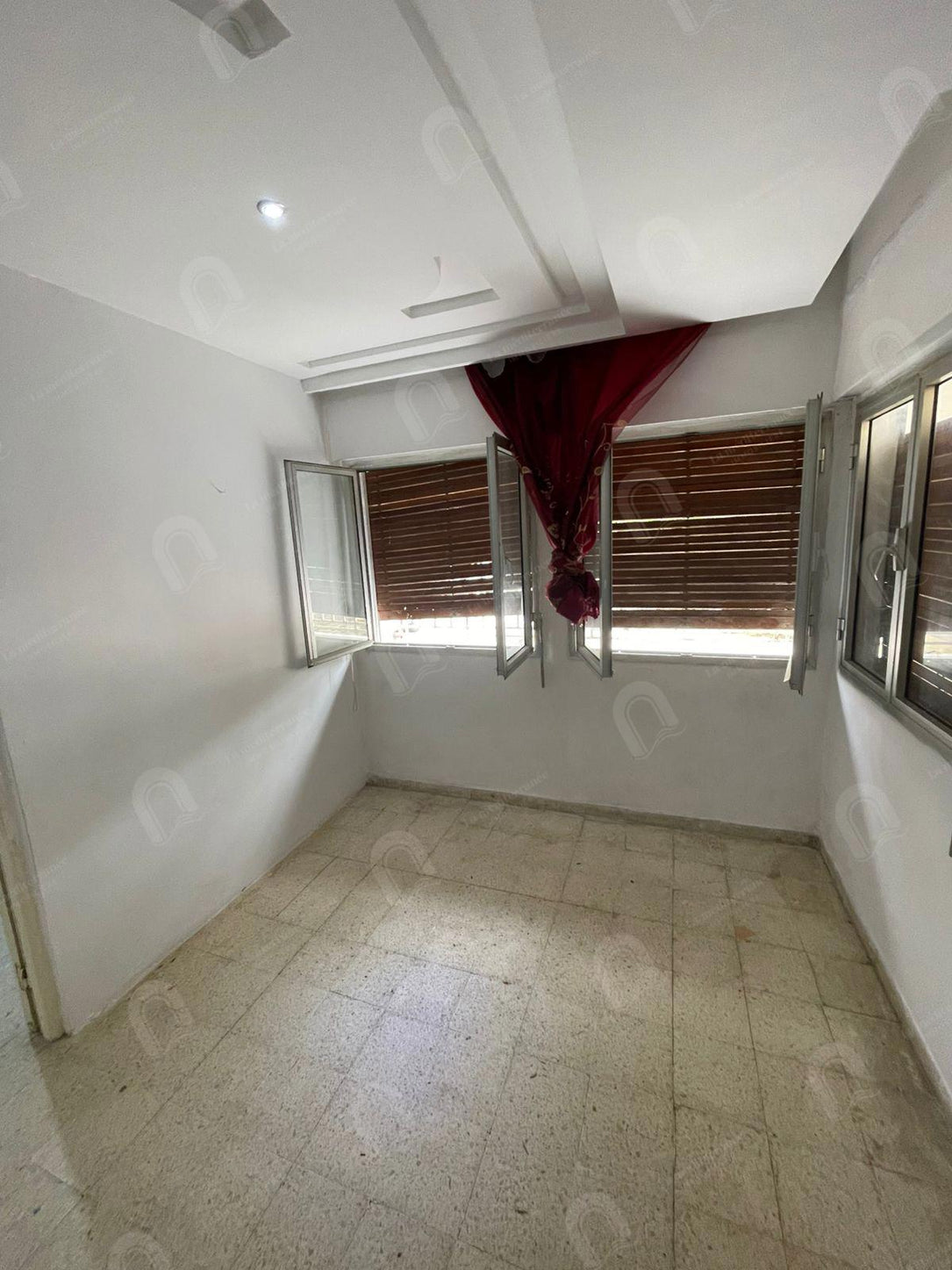 A vendre appartement S+2 au Rdc à khaznadar