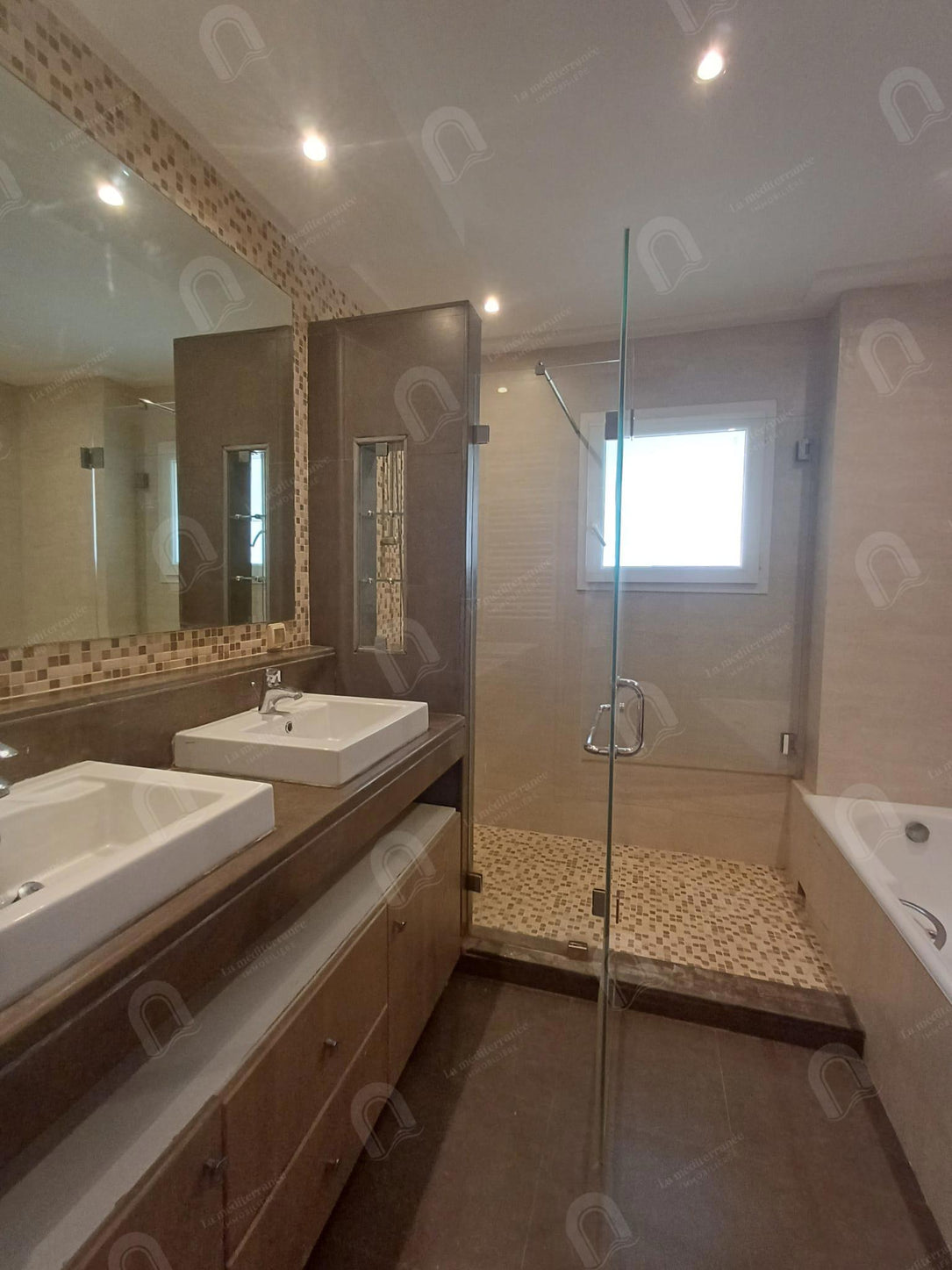 Appartement S+3 aux les  berges du lac 2