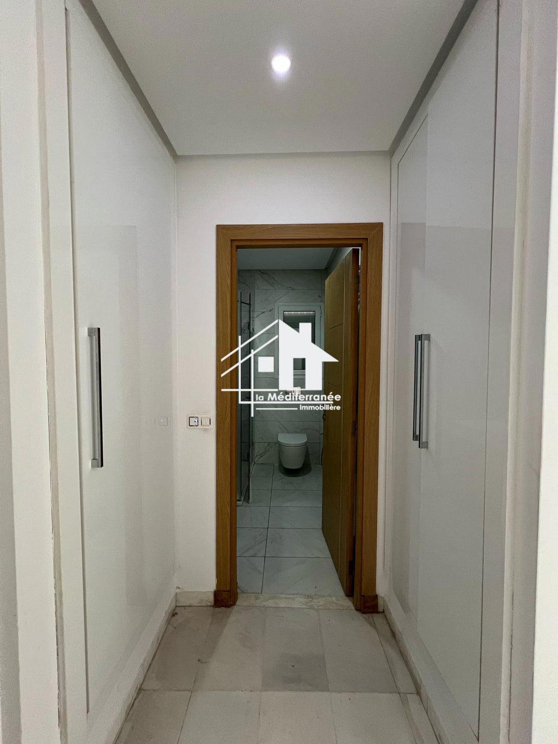 A louer appartement S+3 à la Soukra