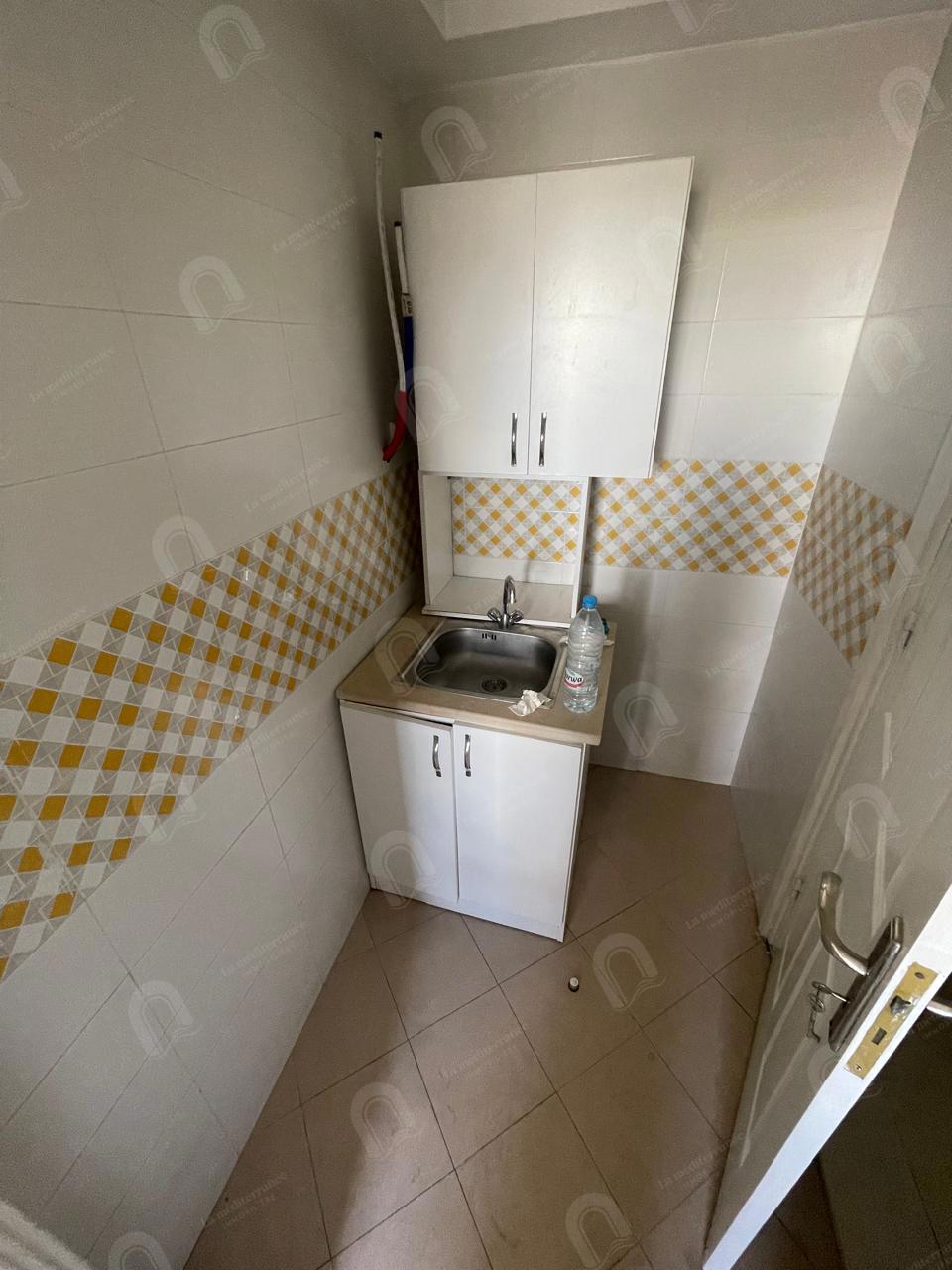 A louer deux bureaux H+2 au 4ème étage