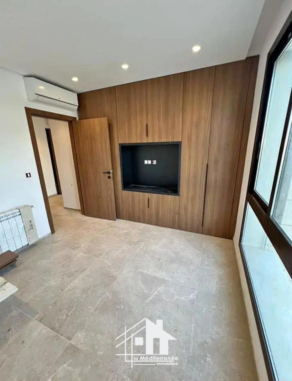 A vendre appartement S+1 à Ain Zaghouan Nord