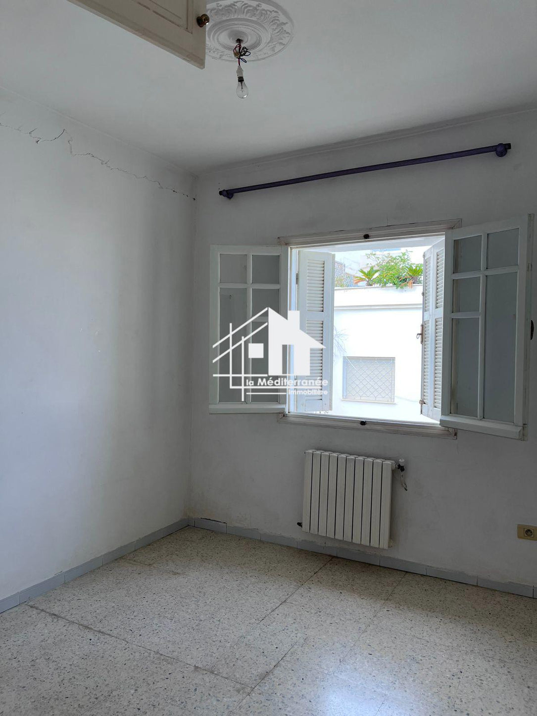 A louer appartement S+3 à Ennasr 2