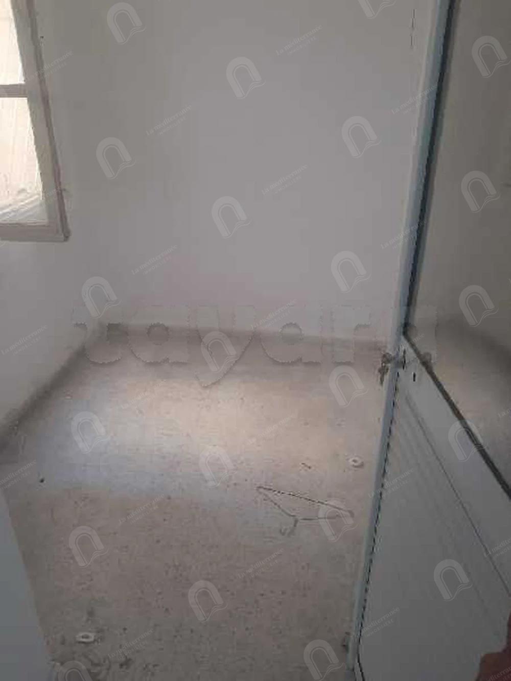 A louer appartement S+2 au centre ville