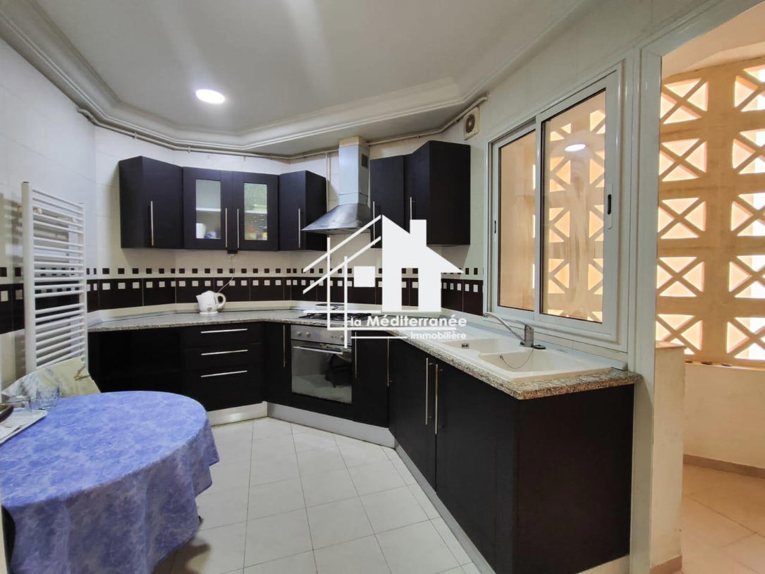 A vendre un spacieux s1 de 88m2 a l'Aouina