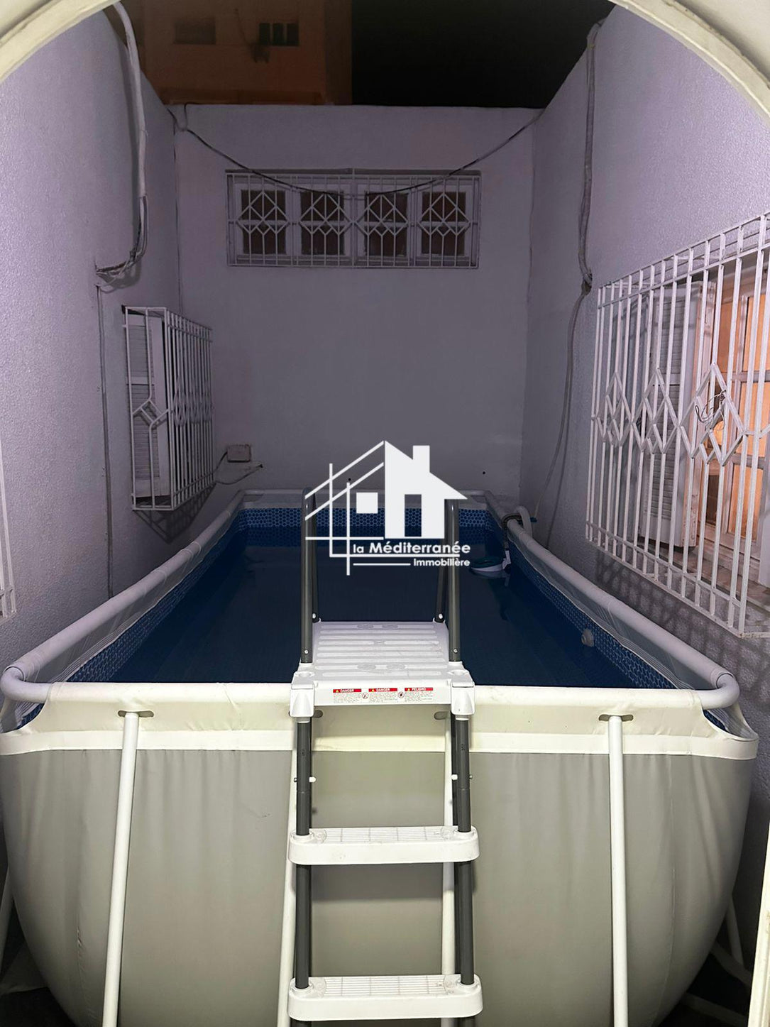 À louer villa s2 meublée, coutre durée au centre-ville, tunis