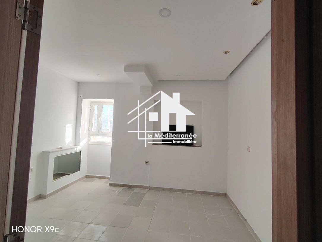 À vendre s+3 a jardin  d'el menzah 2