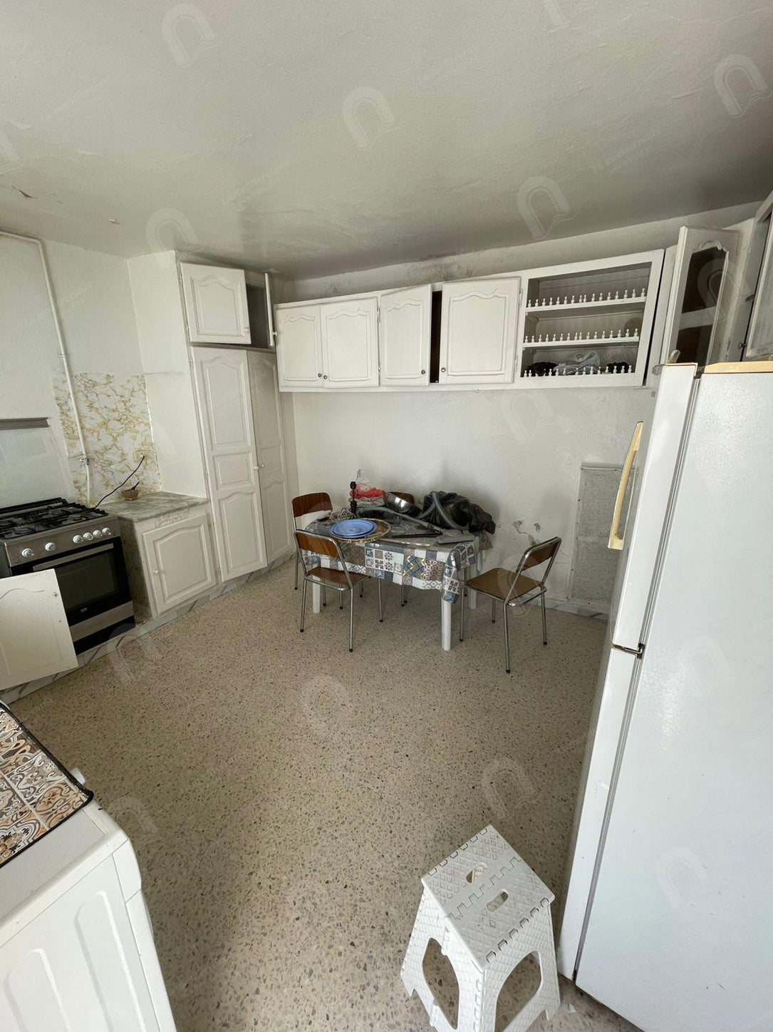 A louer un étage de villa S+3 meublé au bardo