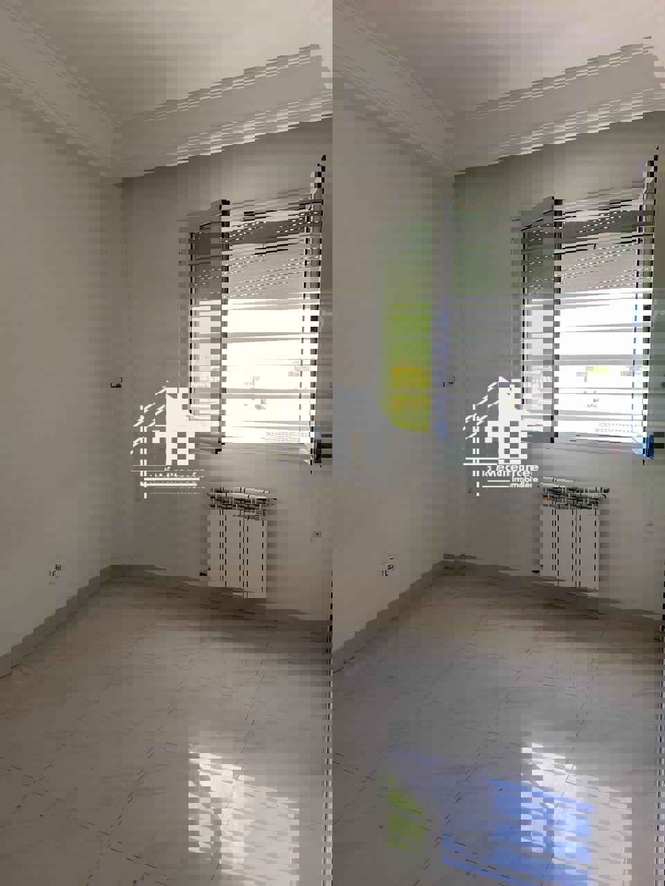 A louer appartement S+4  au Bardo