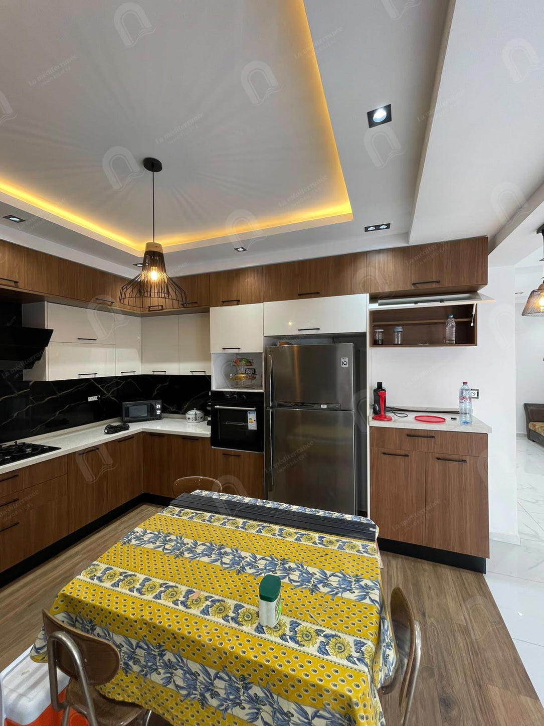 A louer un étage de villa S+3 meublé