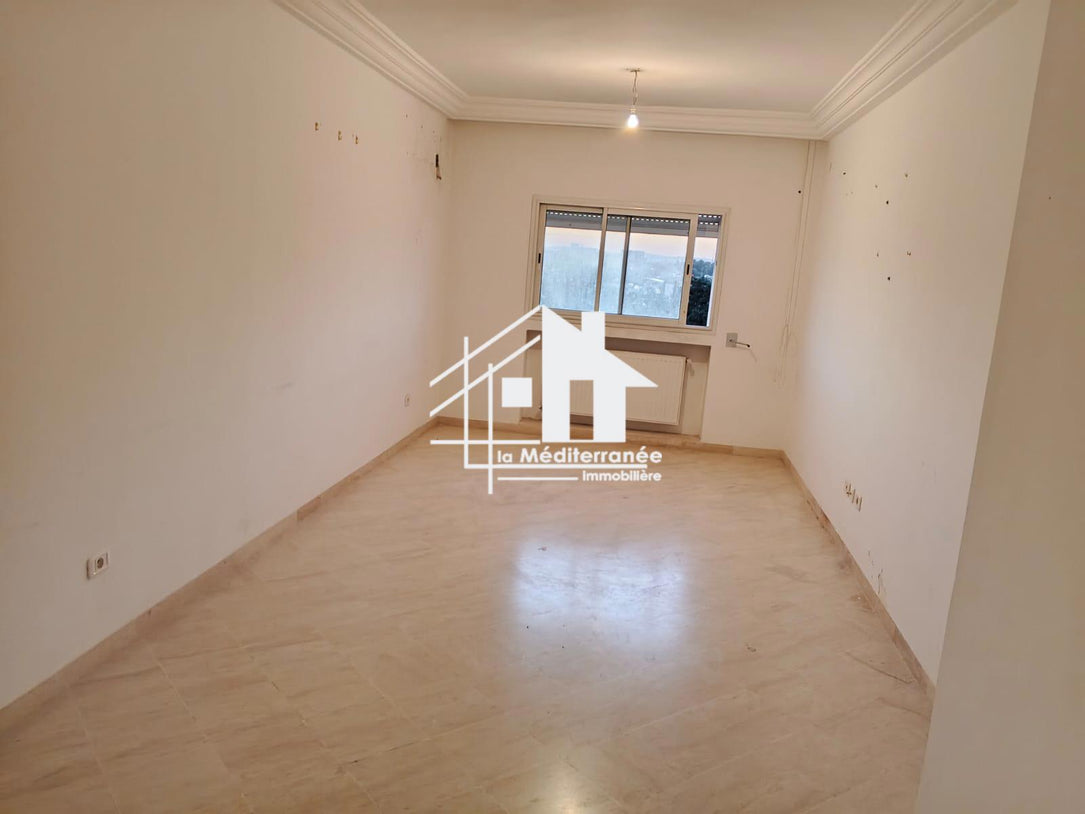 A louer étage de villa S+3 au Bardo 2