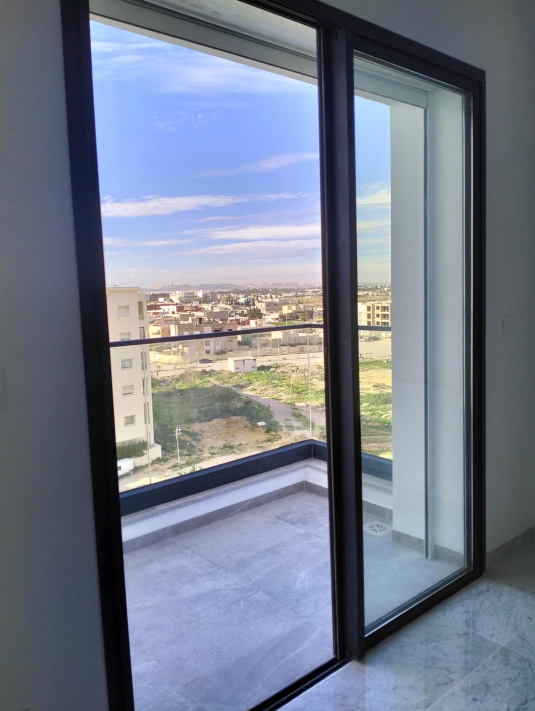 A louer appartement S2 neuf à ain zaghouan nord