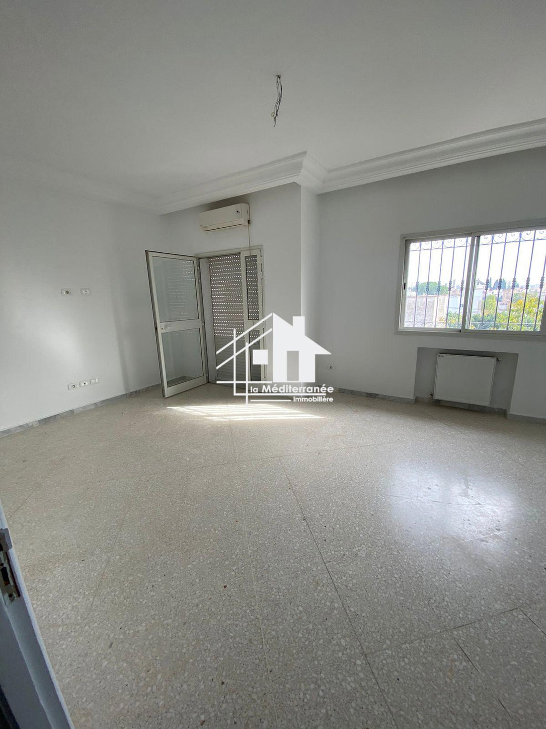 A louer appartement S+2 à bayrem tounsi
