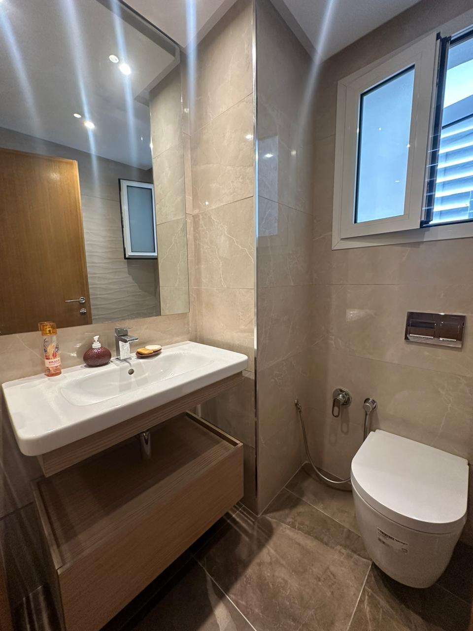 A louer un luxueux s+2 meublé à Ain Zaghouane nord