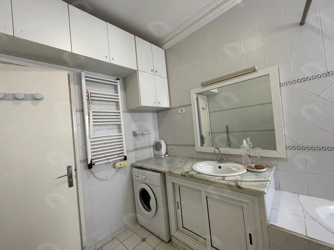A louer appartement s+3 meublé au belvedere