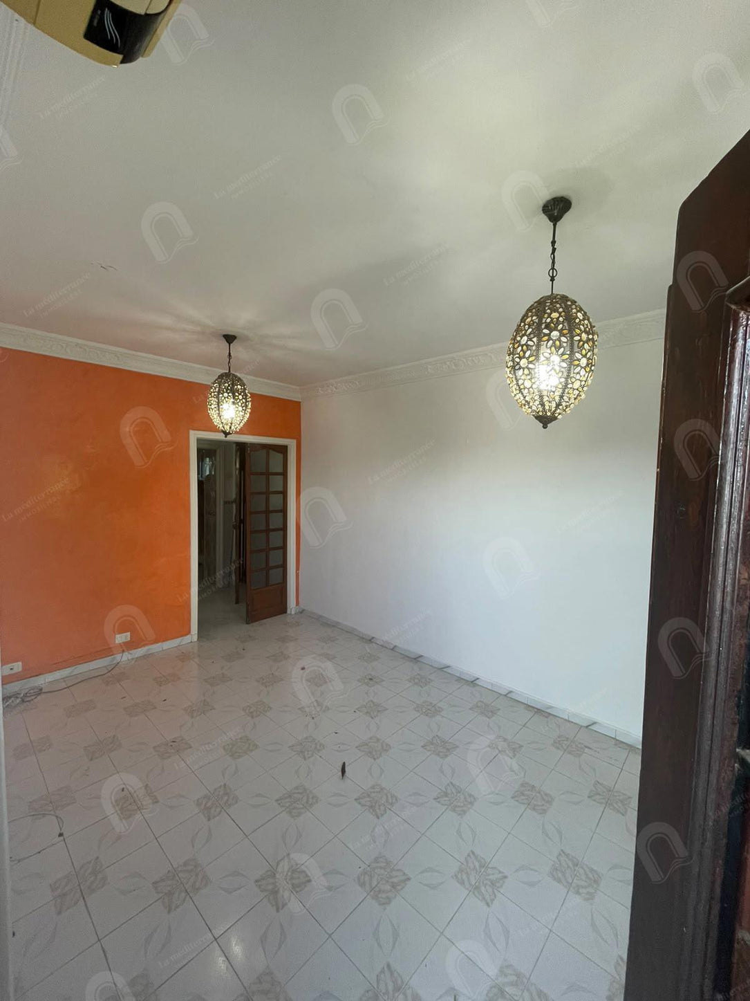 A vendre un appartement 2S+3 à khaznadar