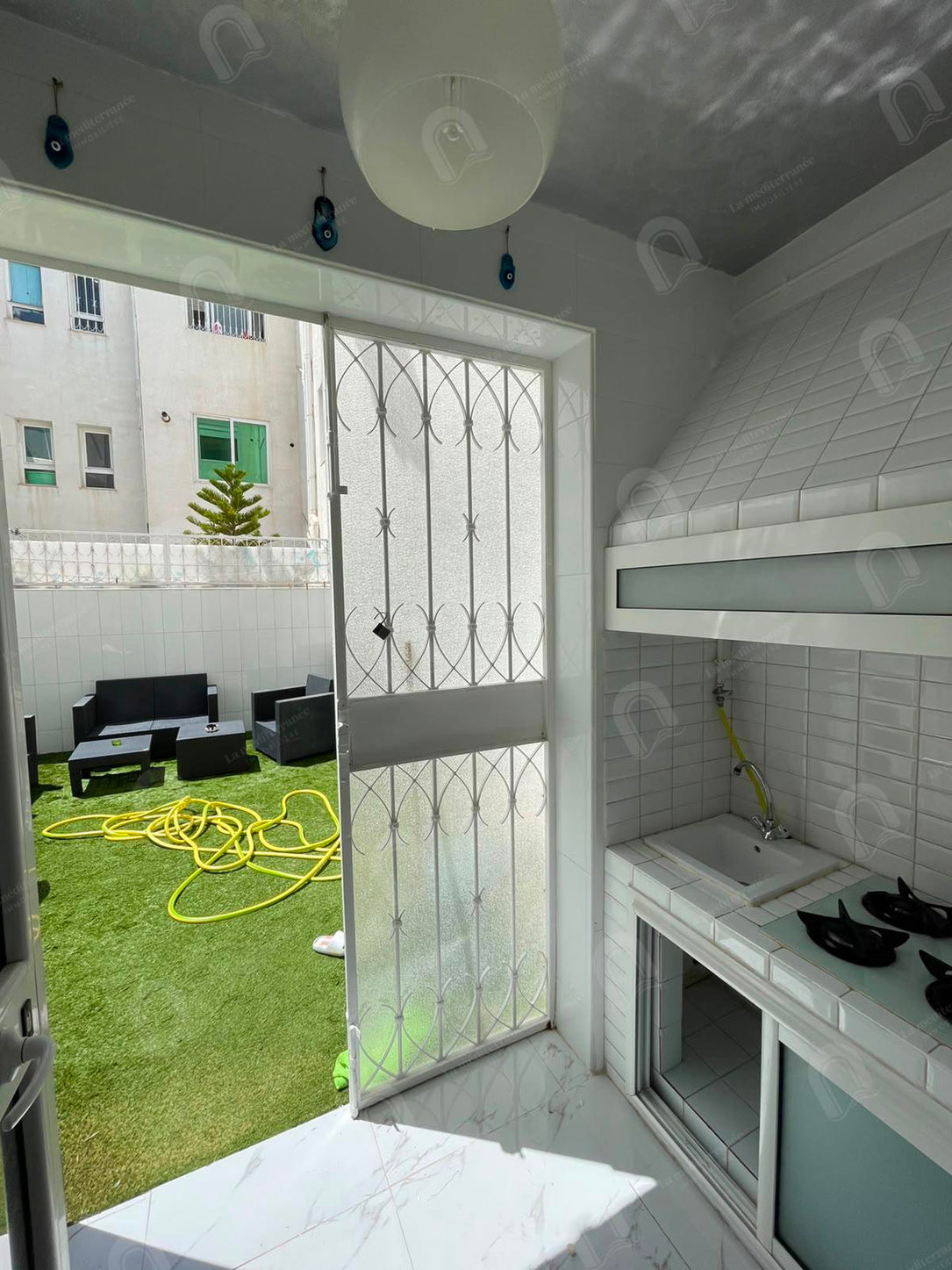 A vendre un appartement S+3 hst au bardo hedi chaker