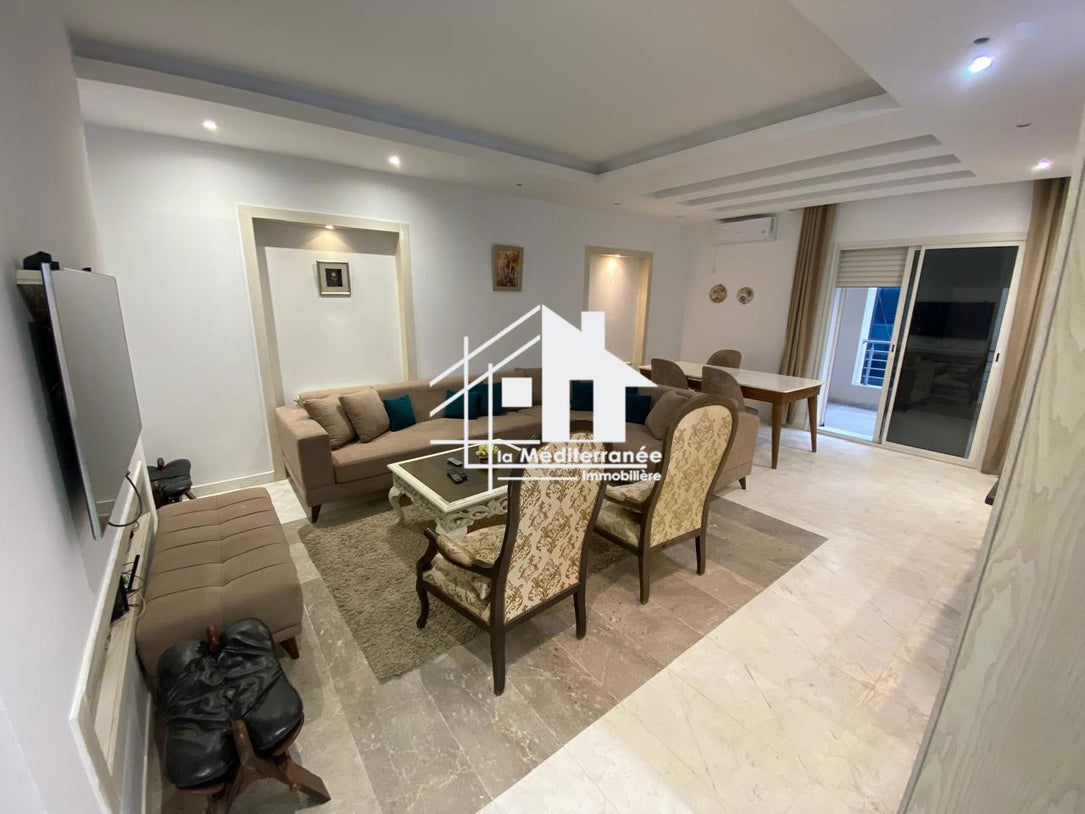 Un appartement S+2 meublé à louer au lac 2