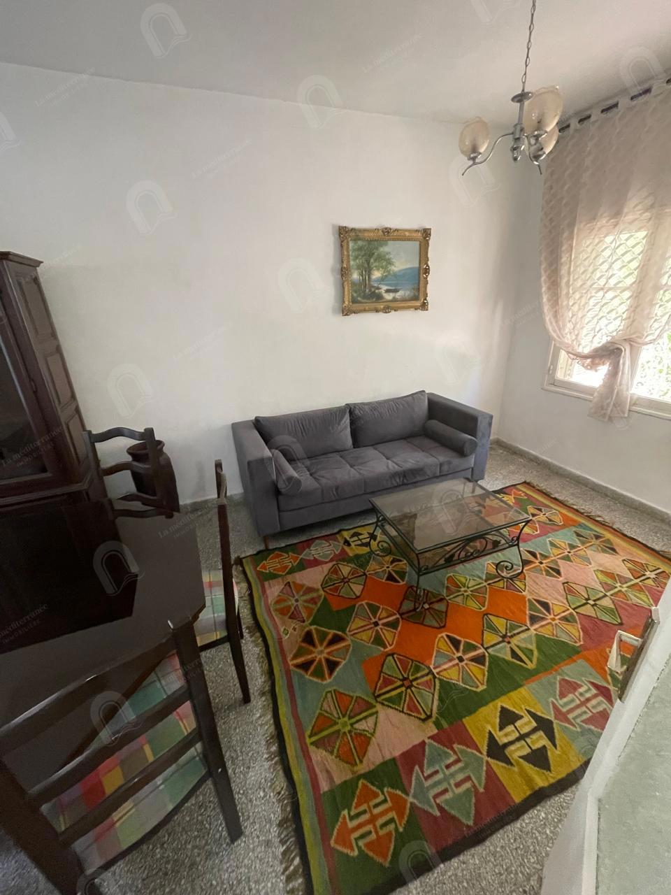 A louer étage de villa S+4 à cité rommana