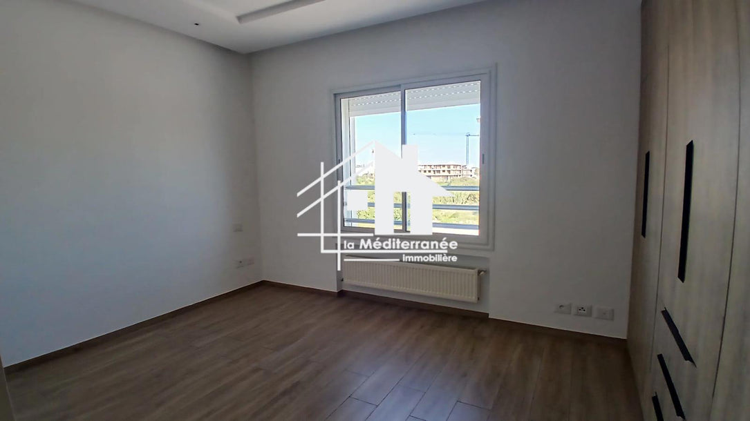 un appartement S+3 aux jardins de carthage