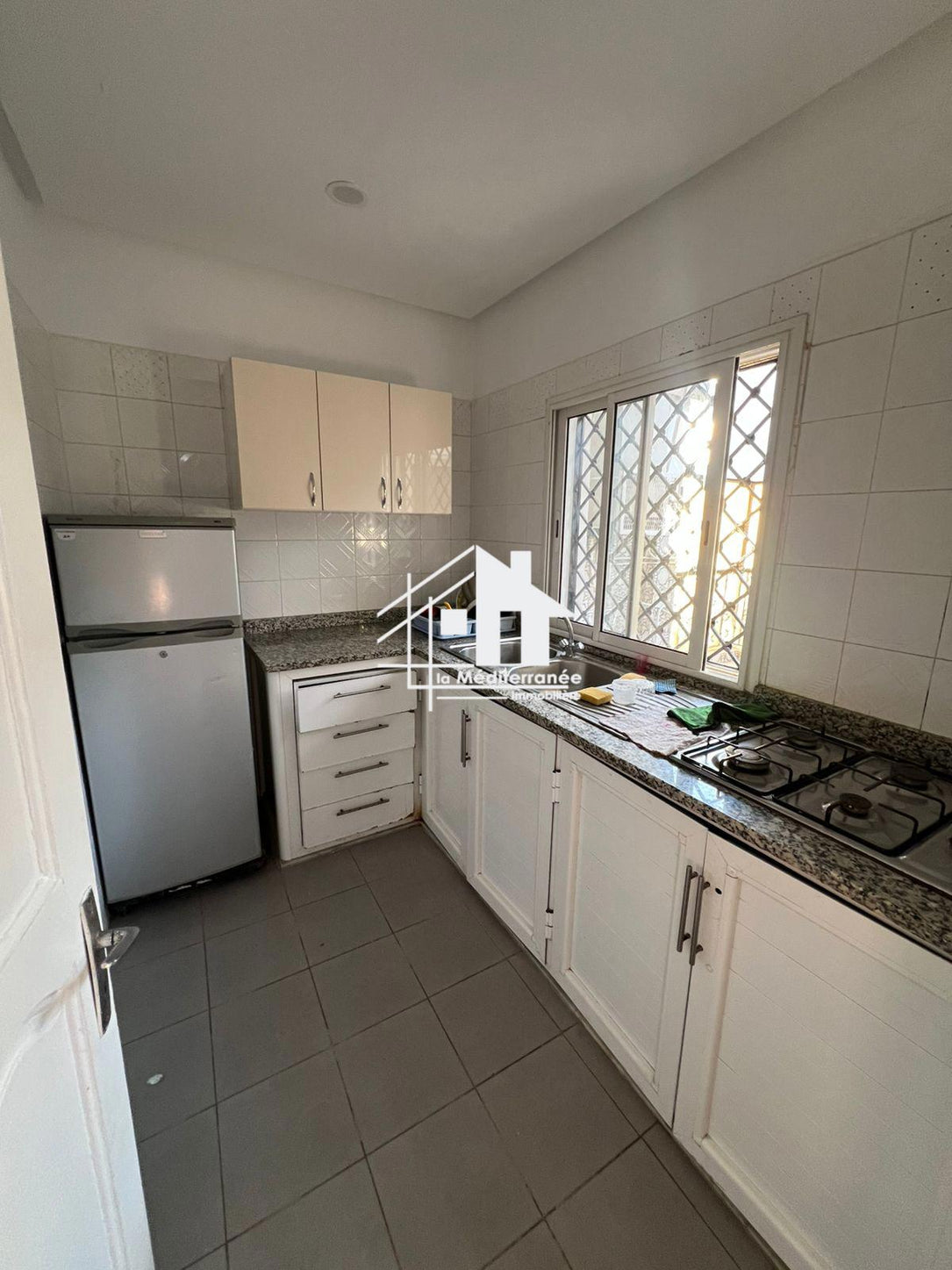 à louer appartement meublé courte ou langue durée au bardo