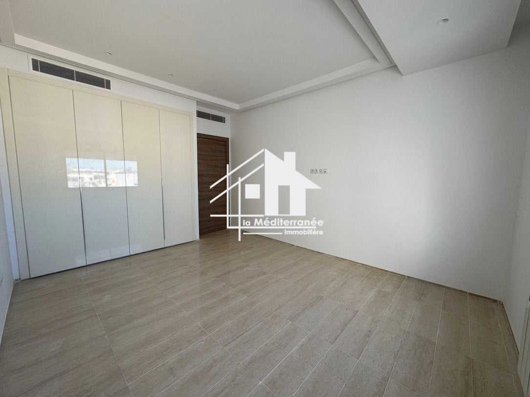 Appartement S+3 au lac 2