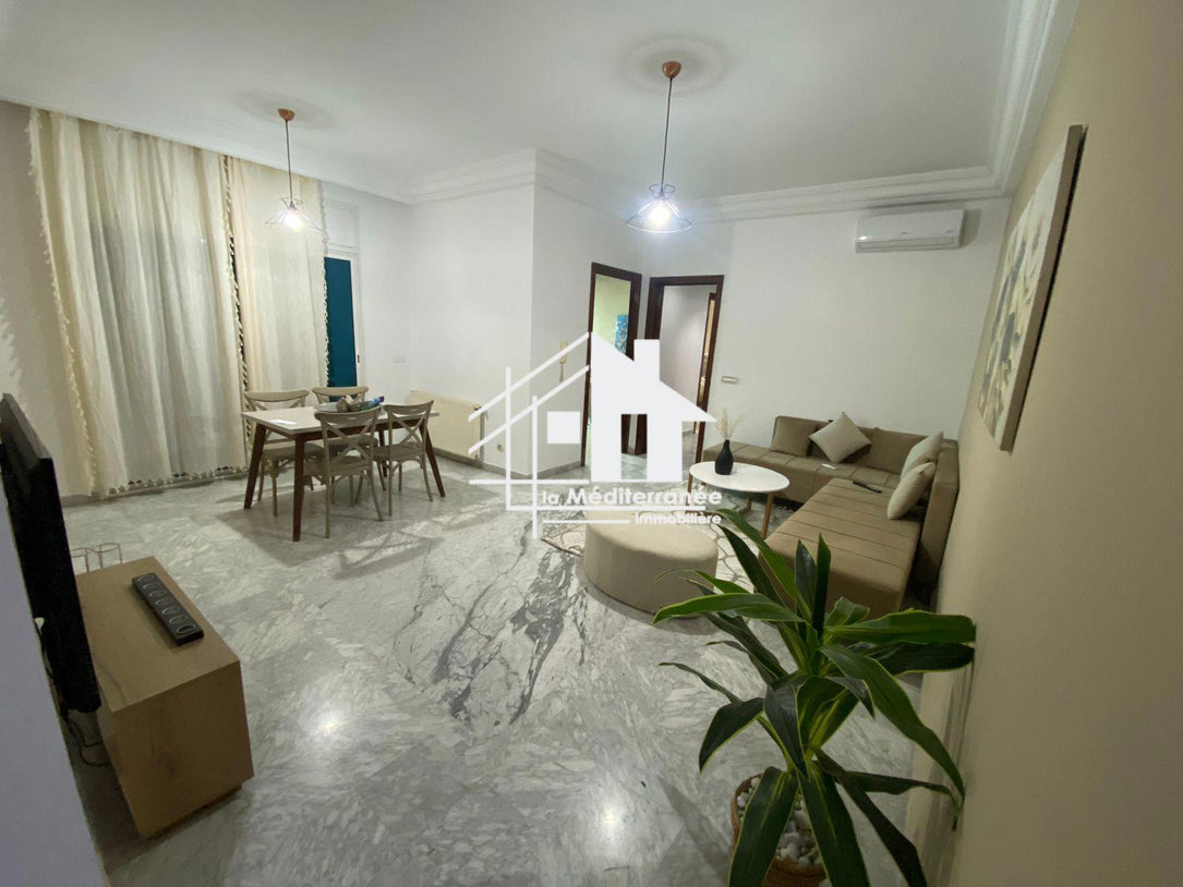 Un appartement S+2 meublé à louer au lac 2