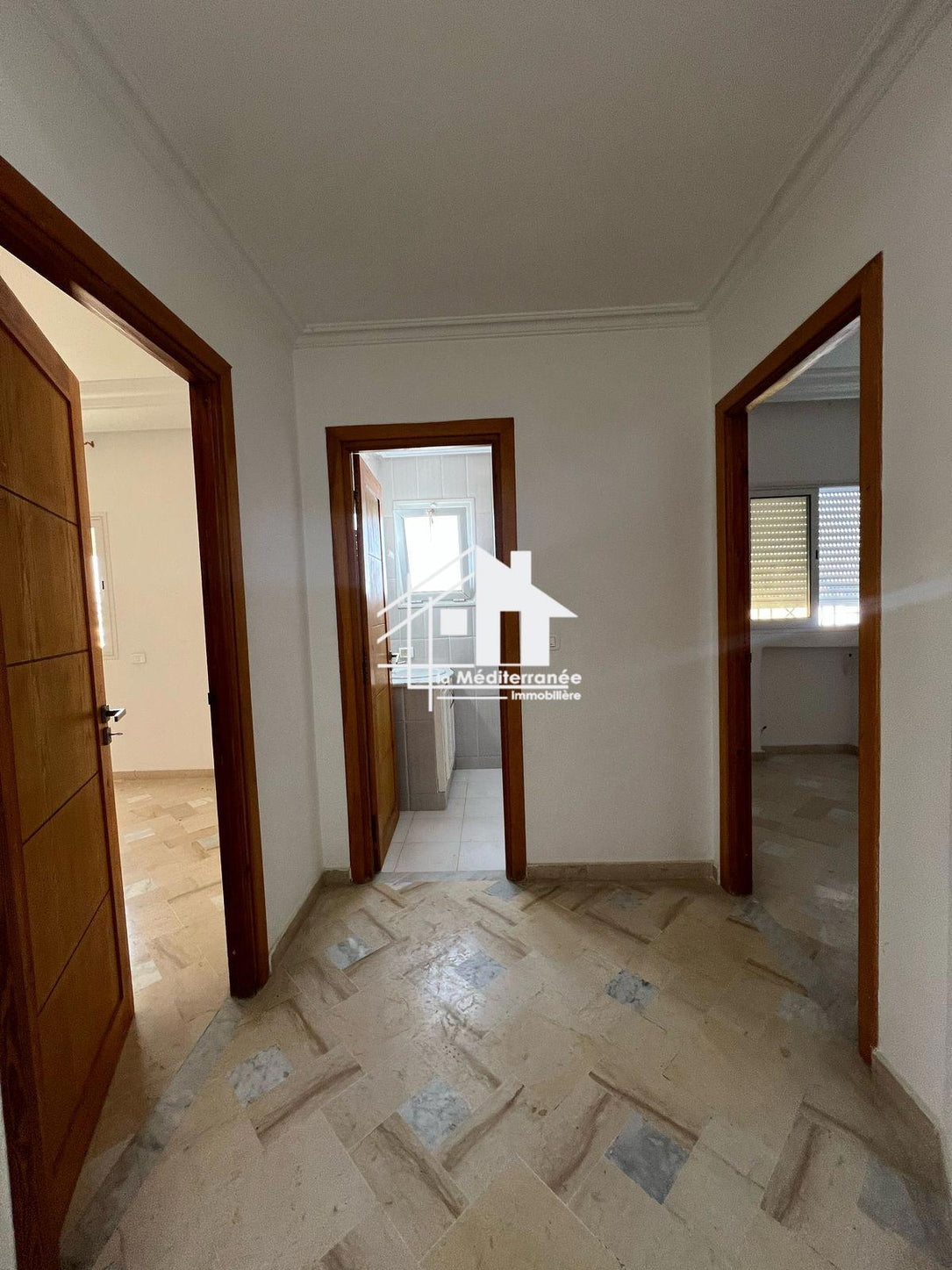 a louer appartement s2 a rue tunis au Bardo