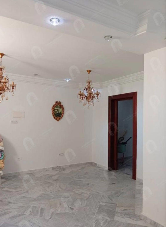 A louer étage de villa S+3 à Marsa lahwech