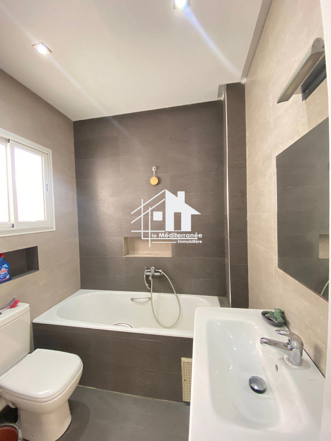 A louer appartement S+2 hst au bardo 2