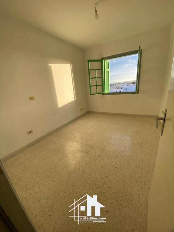 A louer appartement S+3 à Khaznadar bardo