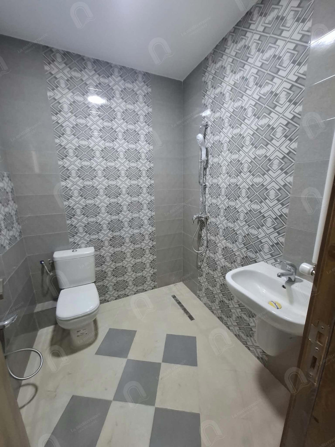 Appartement s+2 a rades