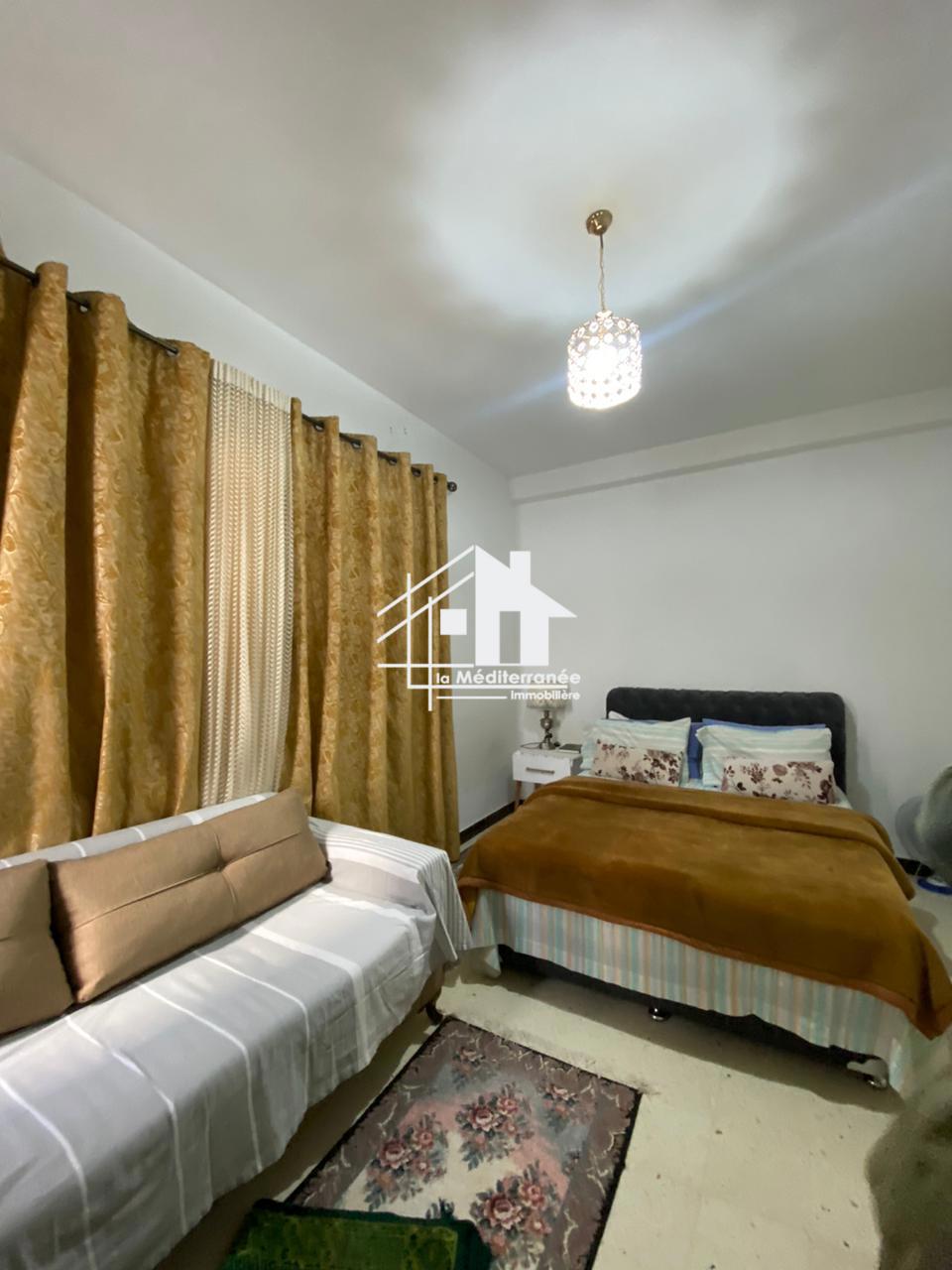 A louer appartement S+2 vide au Bardo 20 Mars