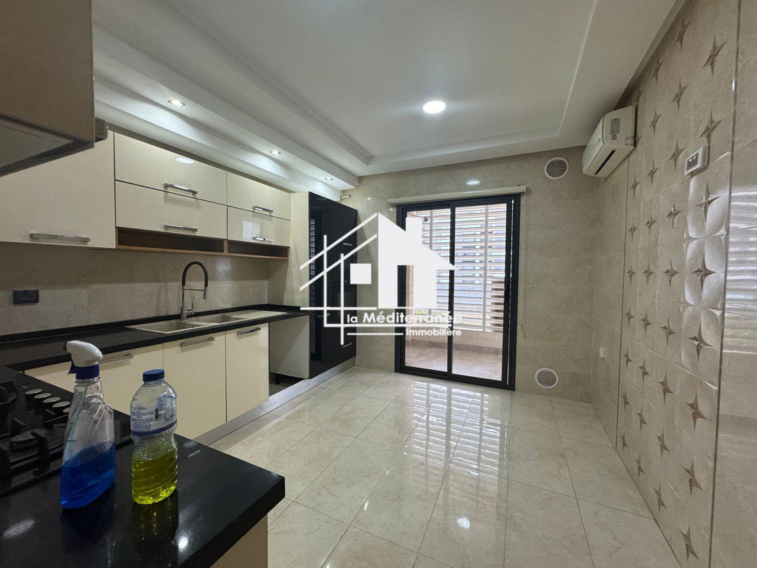 Appartement S+3 aux jardins de carthage