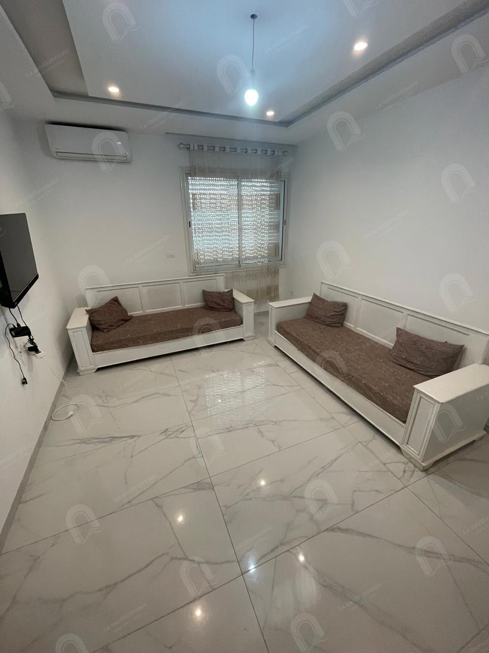 A louer appartement S+2 hst au bardo 20 mars