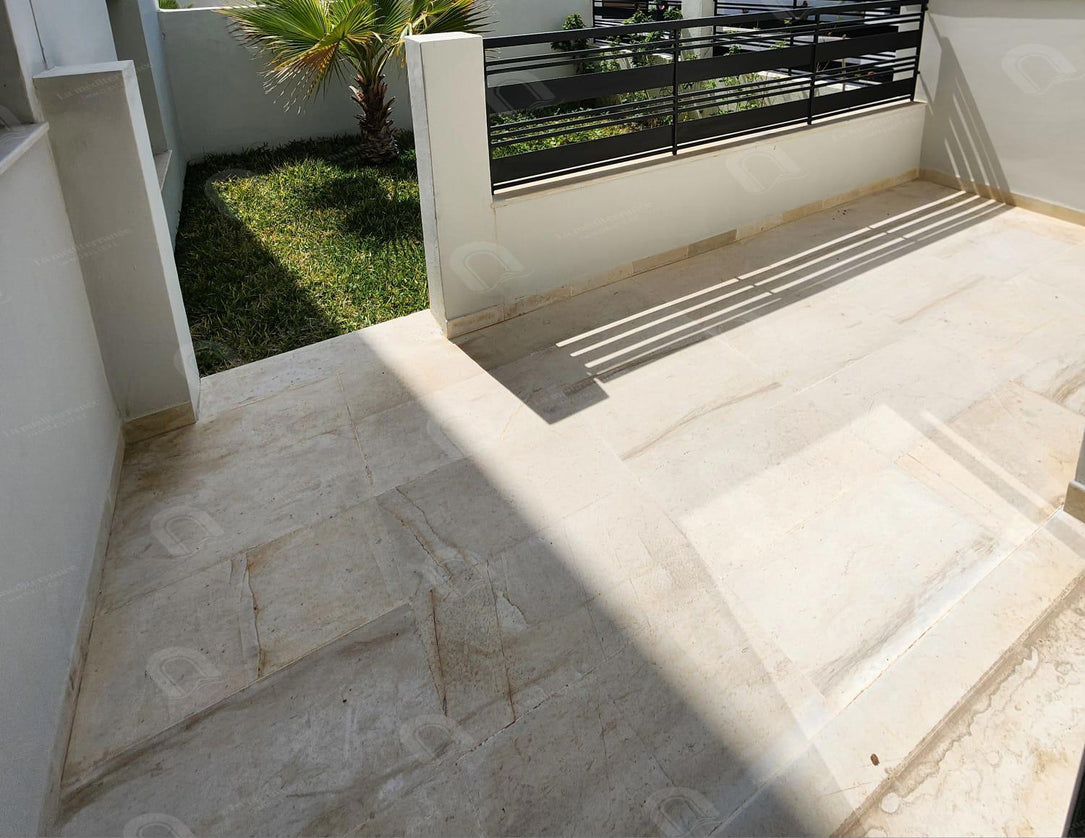 A louer S2 avec jardin à la soukra