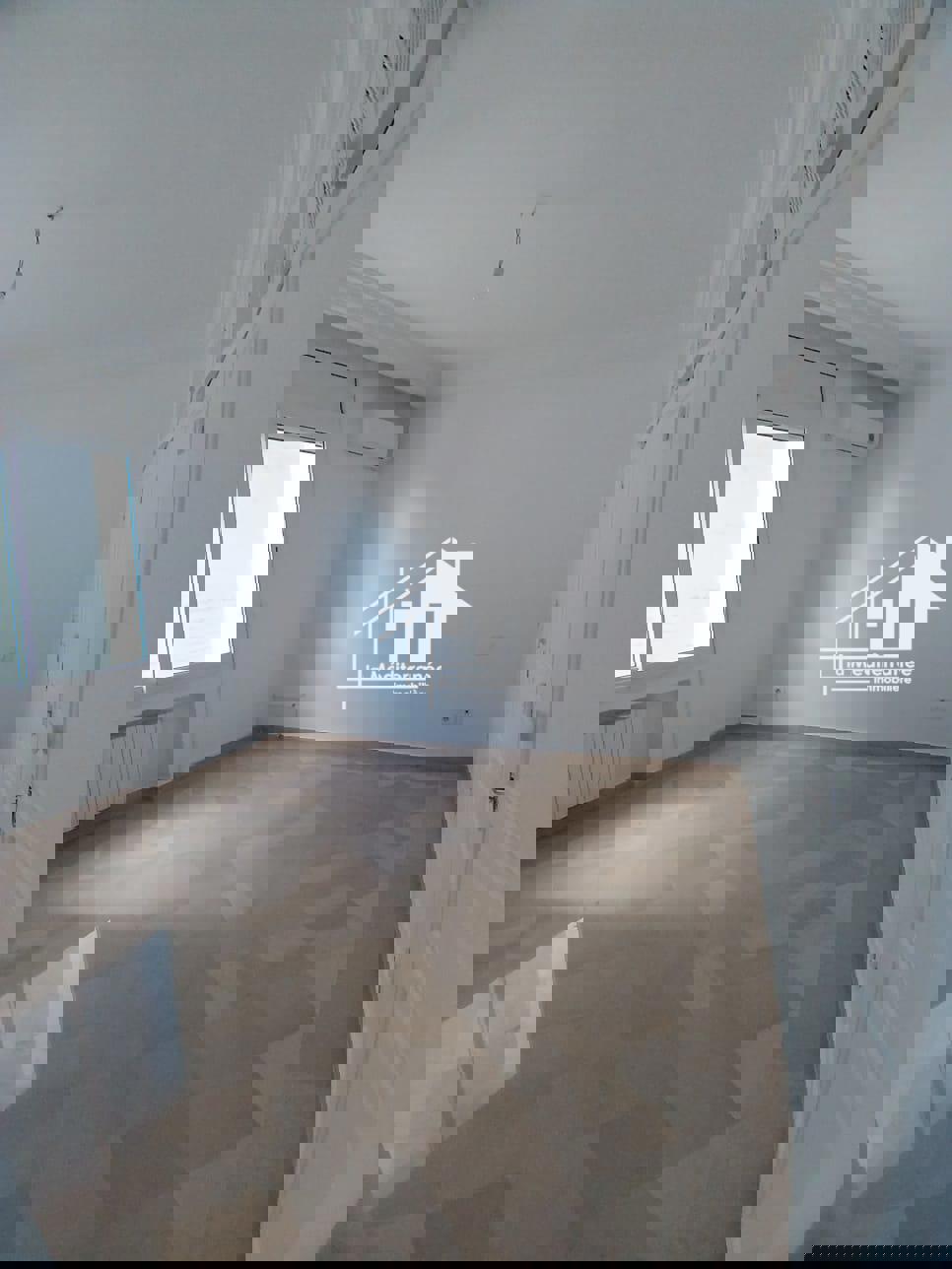 A louer Villa S+5 à la Marsa