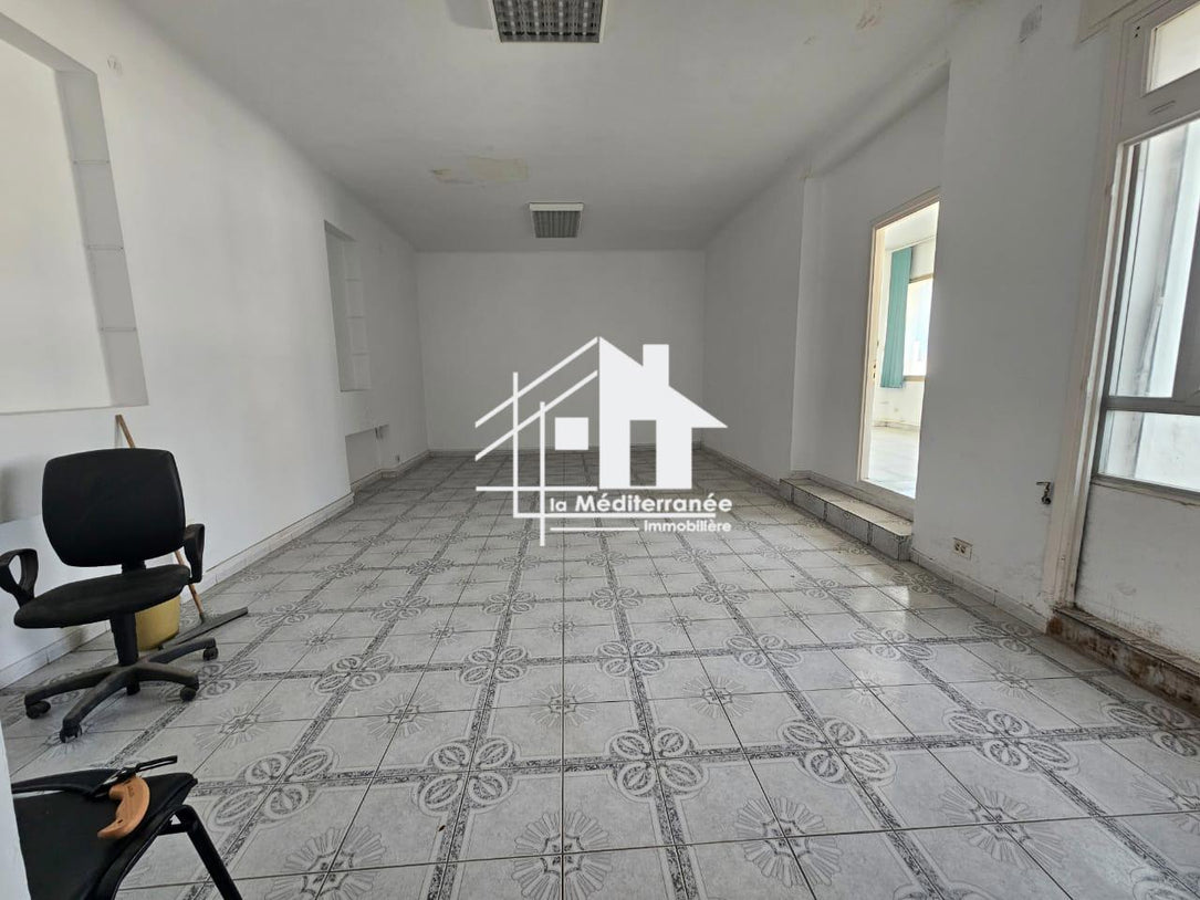 A louer bureau H+3 au centre ville Tunis