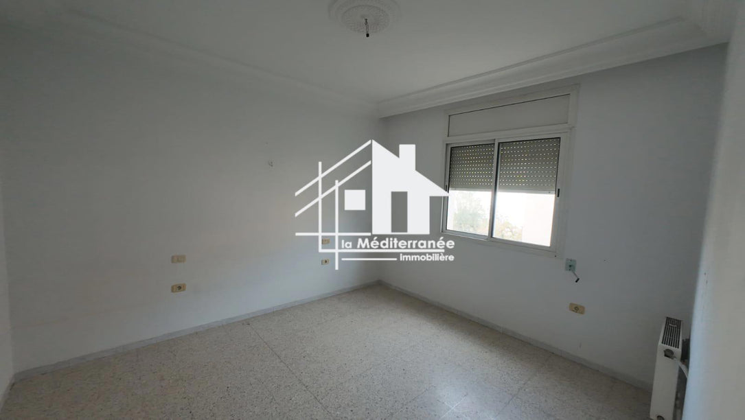 A louer étage de villa S+3 au bardo